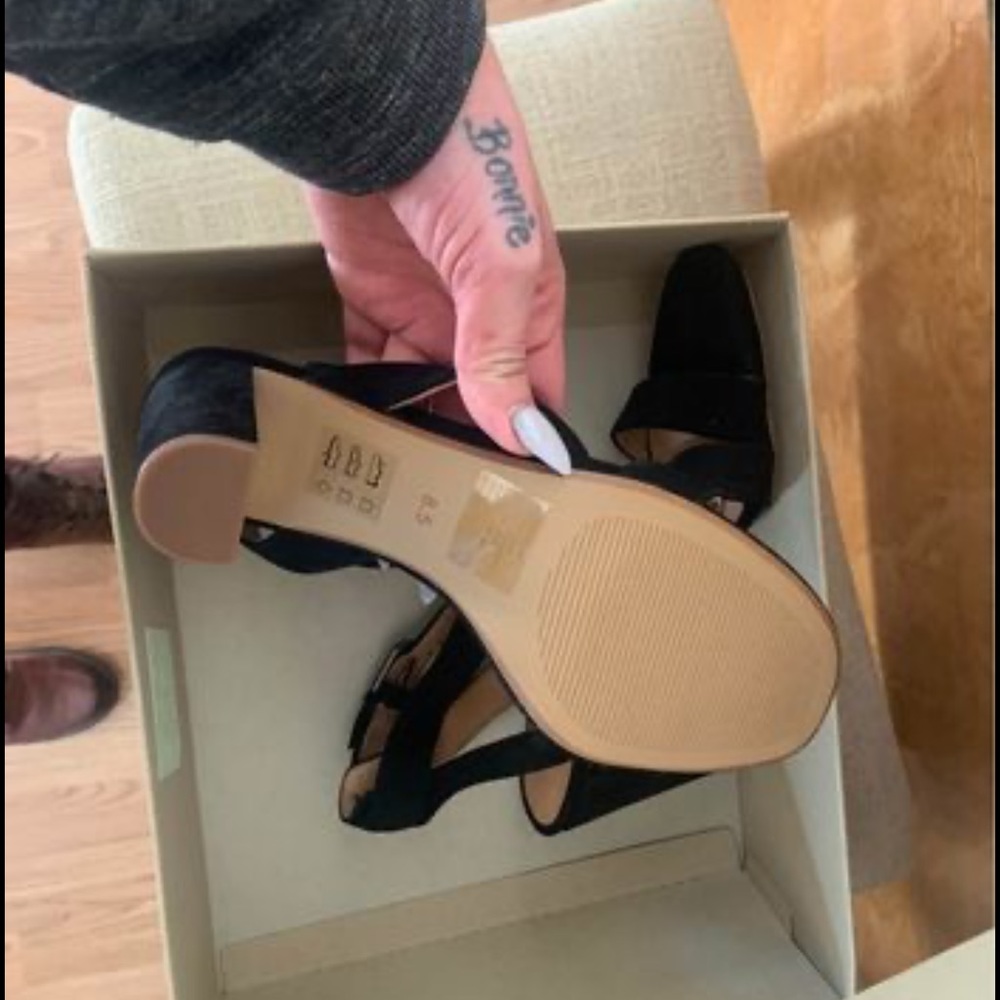 NIB Madewell Liv Heeled Special Occasion Sandals Suede - Picture 4 of 4